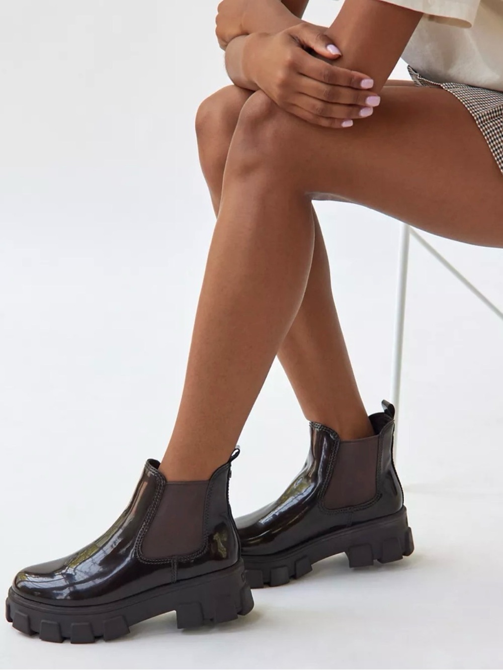Circus NY By Sam Edelman Darielle Treaded Chelsea Boot - Picture 2 of 6